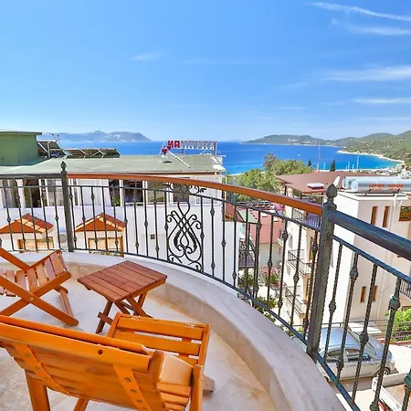 Kaş, Merkezde, Denize Yakın, Balkonlu, Konforlu Daireler Apart Otel Kaş