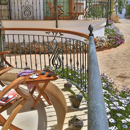 Apart Otel Kaş, Merkezde, Denize Yakın, Balkonlu, Konforlu Daireler 2*